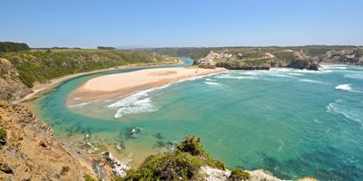 Praia de Odeceixe where river lagoon meets Atlantic Ocean