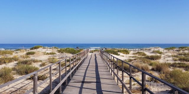 Praia da Altura (Alagoa) - Wide family beach with the Algarve's warmest water and real village character