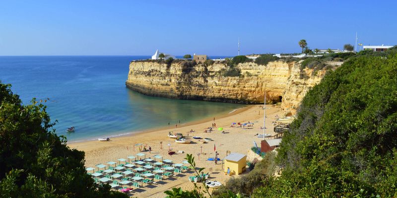 Praia de Nossa Senhora da Rocha