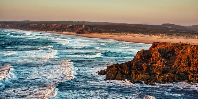 Mild Winter in the Algarve - Surf season, golf, whale watching, and the lowest prices