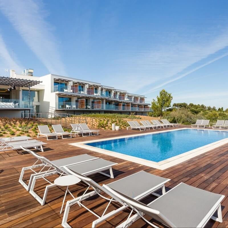 Palmares Beach House Hotel